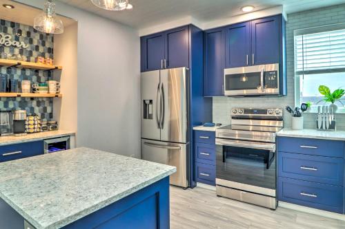 Immaculate Long Beach Apt with Gorgeous Kitchen