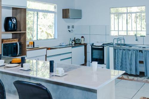 設施, Sítio com SPA, lareira e piscina - Piranguinho, MG (Sitio com SPA, lareira e piscina - Piranguinho, MG) in 波蘇阿雷格