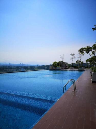 CH Studio @ EVO SOHO Bangi [WIFI NETFLIX ?] - image 6