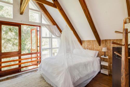 Three-Bedroom House image 10