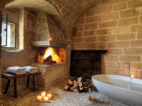 Sextantio Le Grotte Della Civita - Hotel - Matera