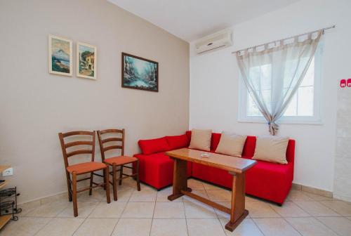 Apartments by the sea Marina Trogir - 5968 - image 13