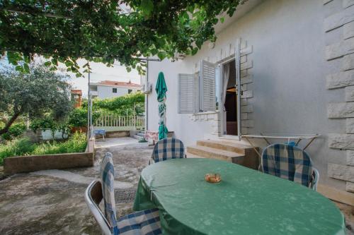 Apartments by the sea Marina, Trogir - 5968