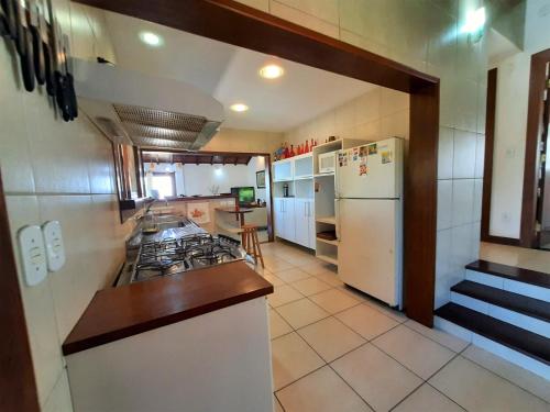 3Suítes, piscina e vista do mar em condomínio pé na areia - pátio compartilhado (3Suites, piscina e vista do mar em condominio pe na areia - patio compartilhado) in plaža Geriba