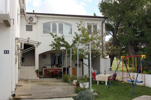  Apartments with a parking space Nin, Zadar - 5929 in Nin
