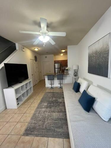 Comfortable and beautiful townhouse