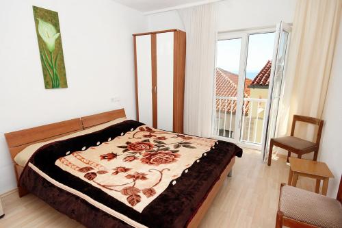 Apartments by the sea Drasnice Makarska - 6051 - image 3