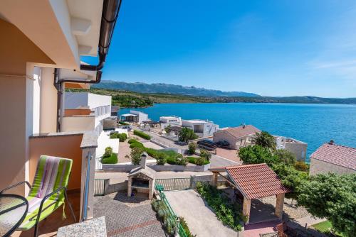 Seaside apartments with a swimming pool Posedarje, Novigrad - 6162