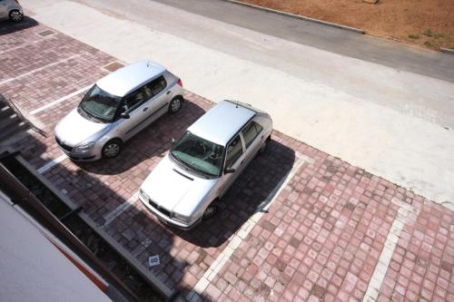Apartments with a parking space Vodice - 6183 - image 7