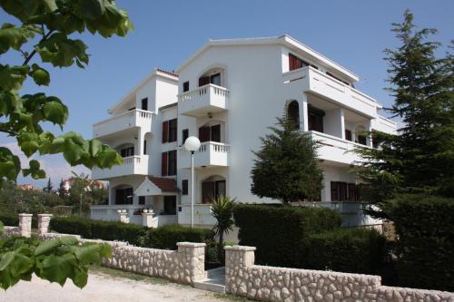 Family friendly seaside apartments Vrsi - Mulo, Zadar - 6155 in Vrsi