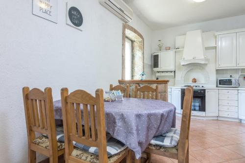 Iekārtas, Seaside holiday house Plomin Luka, Labin - 7466 in Vozilici