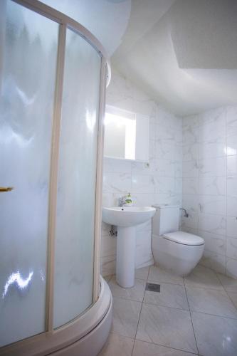Apartments by the sea Razanj Rogoznica - 7484 - image 3