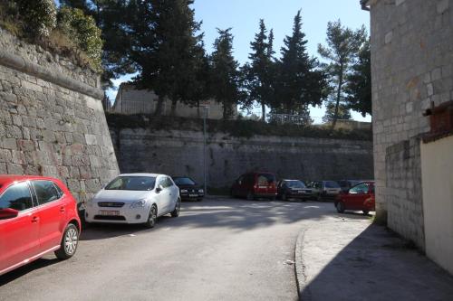 Apartments with WiFi Split - 7563 - image 6