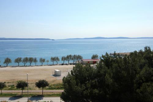Apartments by the sea Split - 7589 - image 5