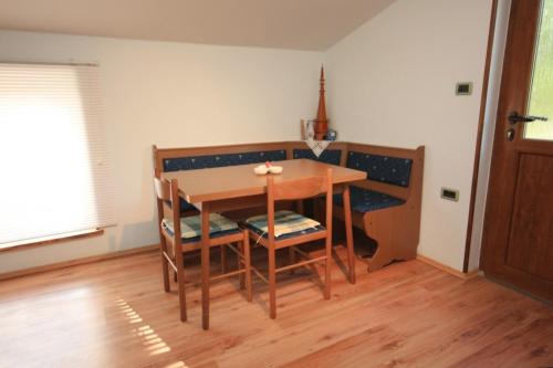 Apartments with a parking space Sveti Martin Central Istria - Sredisnja Istra - 7634 - image 12