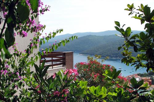 Apartments with a parking space Rabac Labin - 7622 - image 11