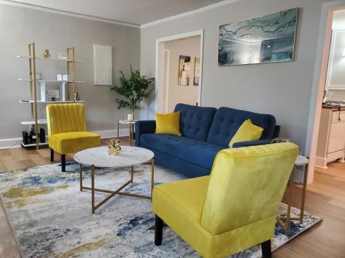 Cheerful 2 BR Near Colleges, Downtown, Attractions in Montgomery, Vereinigte Staaten von Amerika