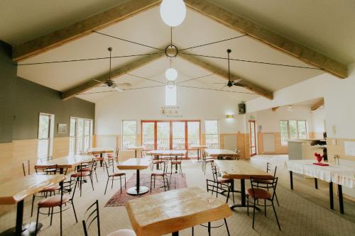 Ételek és italok, Waitomo Village Chalets home of Kiwipaka in Waitomo