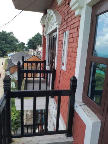 Varanda/terraço, Small Town Hotel And Cafe Guest House in Bandipur