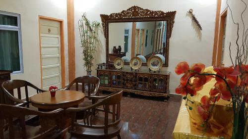. JK Hotel