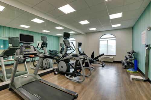 Holiday Inn Express Nashville-Opryland By IHG - 스파