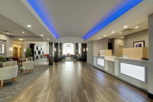 Holiday Inn Express Nashville-Opryland By IHG - 숙소 외관