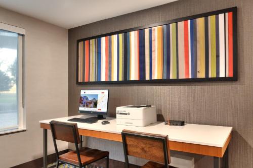 Holiday Inn Express Billings East an IHG Hotel - image 14