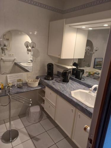 Bathroom, Namaste in Saint-Julien-Boutières