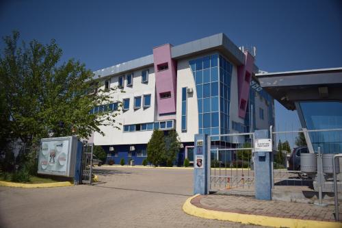 المنظر الخارجي, 7even weddings & events in Stip