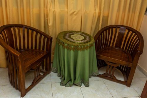 Double Room with Balcony image 10
