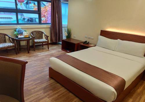456 Hotel Room Type - Standard Double Room