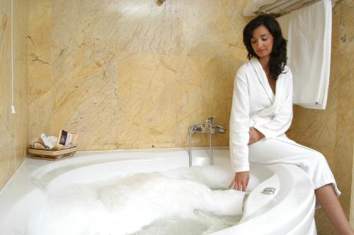 ห้องน้ำ, Hotel Do Parque - Congress & SPA in เซา เปโดร โด ซุล