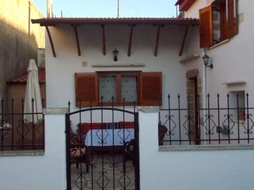 Traditional Luxury Villa in Fres