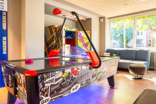 إي آند أو فرانكفورت غالوسفارت إي آند أو فرانكفورت غالوسفارت