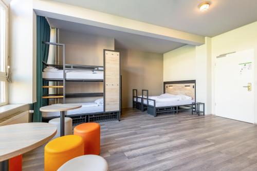 إي آند أو فرانكفورت غالوسفارت إي آند أو فرانكفورت غالوسفارت