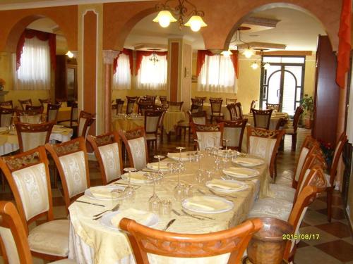 HOTEL RISTORANTE DEGLI AMICI