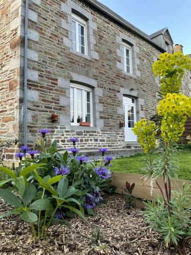 Maison de La Beslière meublé de tourisme 2 étoiles gîte à louer Hocquigny