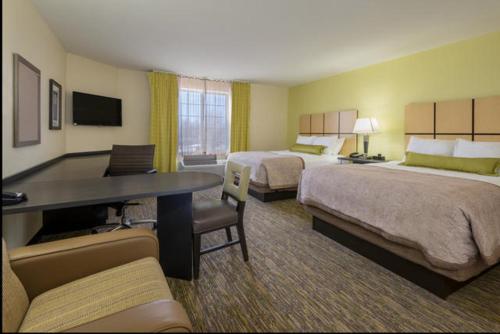 Candlewood Suites Del City, an IHG Hotel