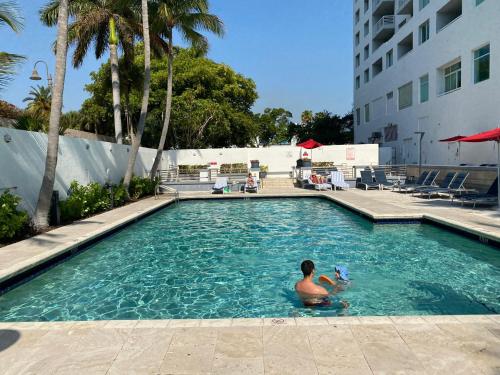 GALLERYone - DoubleTree Suites by Hilton Hotel