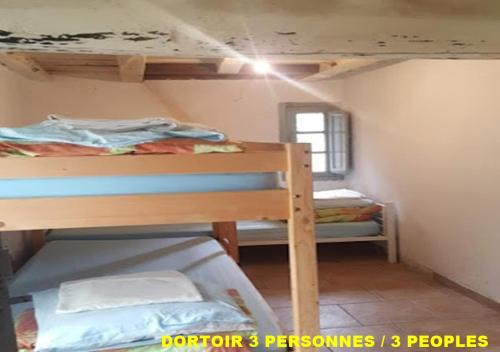 1 bunk bed