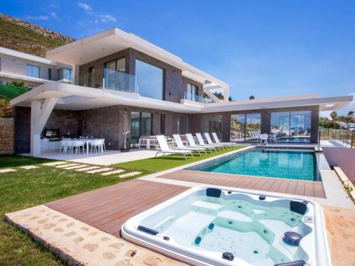 Villa Villa Atina by Interhome