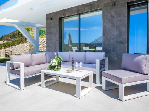 Villa Villa Atina by Interhome in ลามันดารีนา