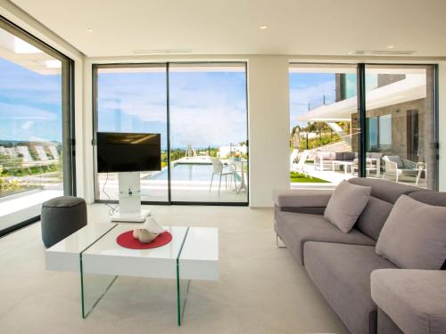 Villa Villa Atina by Interhome in ลามันดารีนา