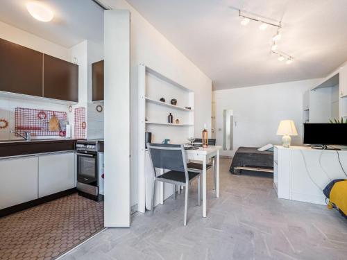 Studio Le Mercure by Interhome, Cannes (fotografie 9)