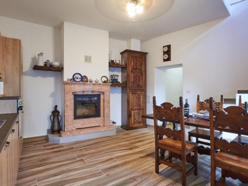  Holiday Home Casa Melissa by Interhome in Naggio