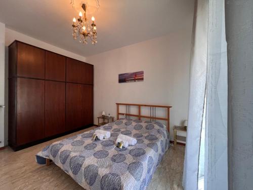 ALTIDO Spacious 2-bed with terrace