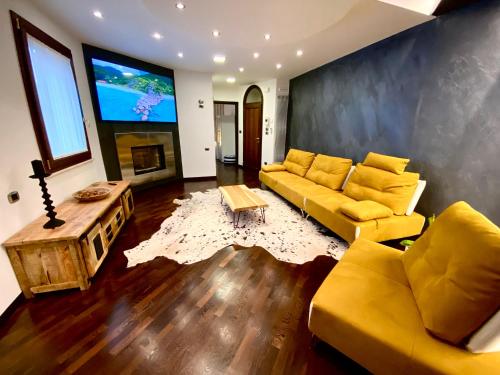 Wood Luxury House Wood Luxury House in เปสคารา