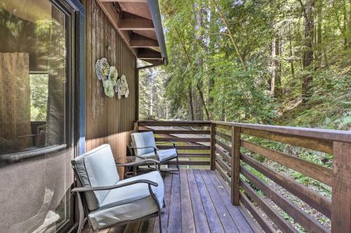 Tranquil Guerneville Home with Redwood Views in Guernewood Park (CA)