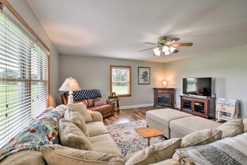 Pet-Friendly Woodsy Gem quarter Mi to Chesapeake Bay