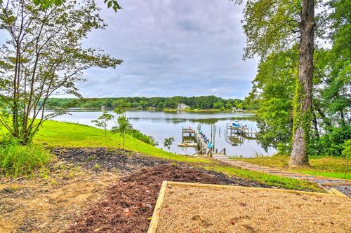 Relaxing Riverfront Cottage with Boat Dock!